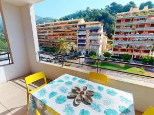Appartements Charmant 2P Central, Terrasse, Parking, Piscine - Menton - FR-1-196-363 : photos des chambres