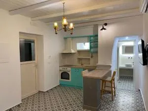 Living In The Nature - Komia