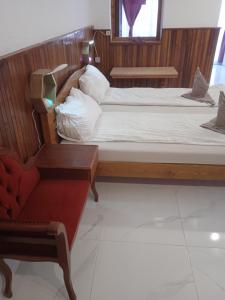 R4 Rolléder Apartman-ház