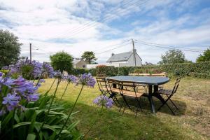 Maison Familiale Kerlaho - Vue Mer - 4-star hotels in Trébeurden