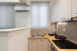 Cosy Athens Downtown Apartment