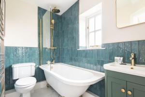 Host & Stay - Caedmons View