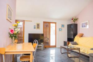 Cozy Guest House Kamenita