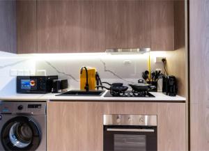 Sky View, Furnished, FreeParking