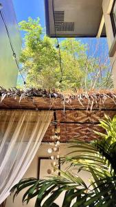 Tropical hideaway near Antipolo Cathedral