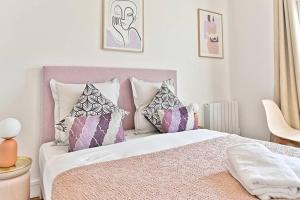 Appartements Magnifique studio neuf au centre de Montreuil : photos des chambres