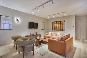 Residence Center of Paris by Studio Prestige