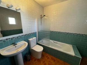 Marina De Casares beach house