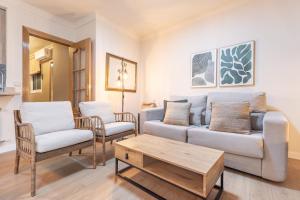 Dreaming Bazán - free parking