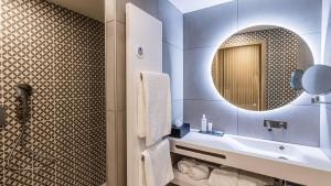 Hotels Domaine de Dolomieu Hotel & Spa - BW Premier Collection : Appartement 1 Chambre
