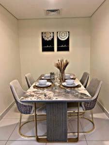 Royal Maison Luxurious 2 Br in Business Bay