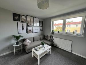 ClydeBank Brand new 3BDR Home, Glasgow