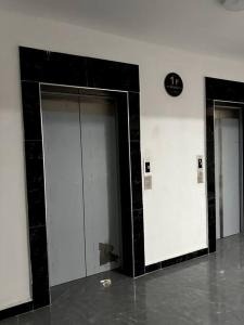 Hesos Suite Kileleshwa Nairobi Gym, Pool