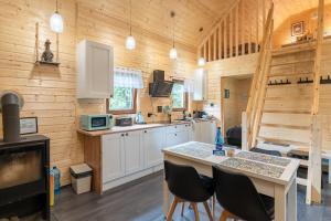 Domek Pan Modrzew - ogrodzony teren Pet Friendly