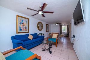 Depa frente a plaza las Americas Cancun