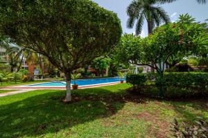 Depa frente a plaza las Americas Cancun