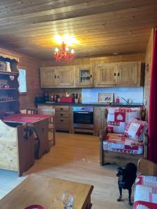Chalets Chalet dans le Haut-Jura : photos des chambres
