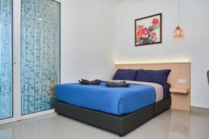The Shore by HF Suites
