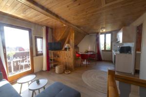 Appartements RIESLING - Vue imprenable sur le vignoble - renove recemment - parking gratuit : photos des chambres