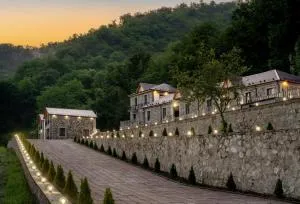 Jean Chardin Dilijan - Gosh