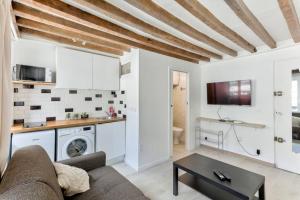 Studio 5mn walk from Oberkampf metro station