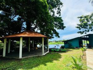 The Secret Eco Lodge