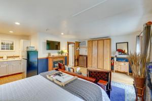 Historic Boise Studio with Courtyard, Blocks to Dtwn