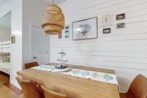 Mermaid Cove at Pirates Bay unit 209