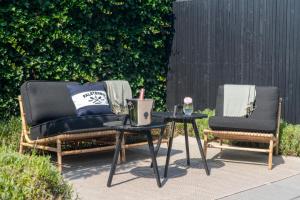 Falsterbo Guesthouse - Modern Comfort with Private Patio