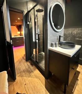 Joli appartement dans un Château l Proche de Dijon