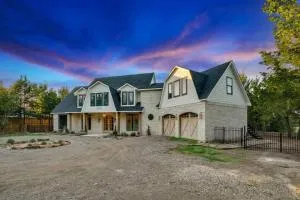 Paradise Tiger Mansion 6BR W Pool, Weddings Events - Red Oak