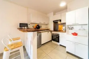 Le Léo avec piscine - Le Bois de Nèfles