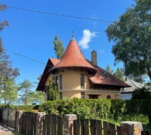 Villa Szilvia - 鲍洛通费尼韦什
