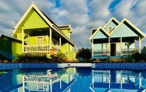 Luxurious Cottages in Batumi with a Pool - Sharabidzeebi