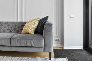 LAX Exquisite 1BR,1BATH -City Skyline Views