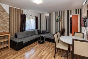 Apartments Novoselic