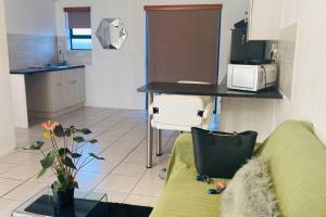 Luxury Suites at The Square Duplex Townhouse