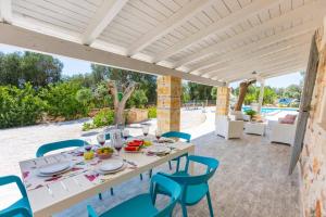 Villa Trullo Famigiu by Villa Plus