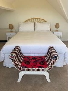 Newton House Apartment, Newton Burgoland