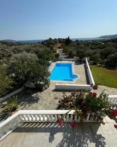 Villa Karras - Mesókampos