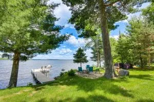 Lakefront Tower Home with Shared Dock! - Ely