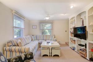 Walk to Nauset Beach NEW AC System