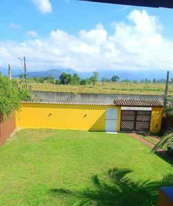 Sobrado Quintal Grande 10 min do Centro