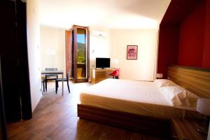 Ste.Mar Apartments img19