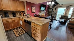 Stairway to Heaven, Breathtaking mtn views Indoor pool & hot tub