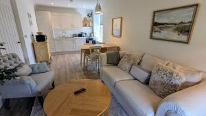 The Meadow at Selborne with lots of parking