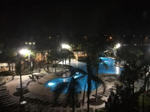 POOL VIEW 3 Bedroom Condo at Windsor Hills The Lido Deck