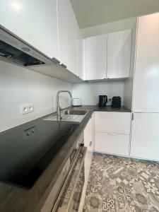 Stilias Apartment 6P City Center