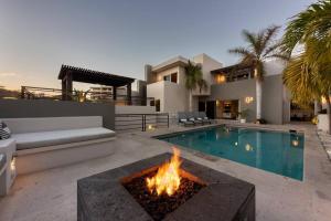 Casa Cielomar, Ocean View Villa with Pool