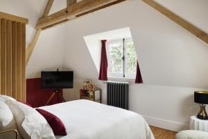 B&B / Chambres d'hotes Clos du Cedre - Chambres d-Hotes d-Exception, Luxury B&B a Dinan : photos des chambres